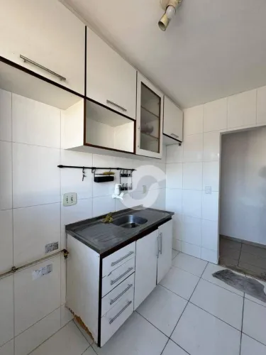 Apartamento com 2 dormitórios à venda, 60 m² por R$ 165.000,00 - Barro Vermelho - São Gonç