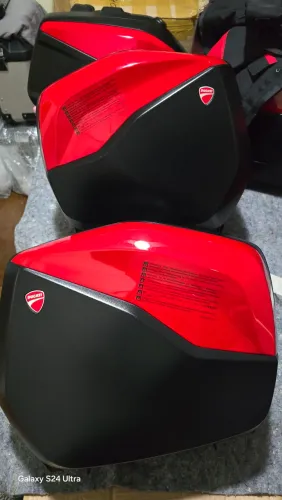 Malas laterais baús bauleto ducati Multistrada V4 Rally 