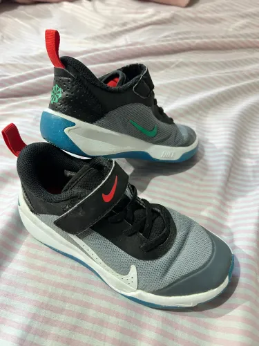 Tênis infantil Nike