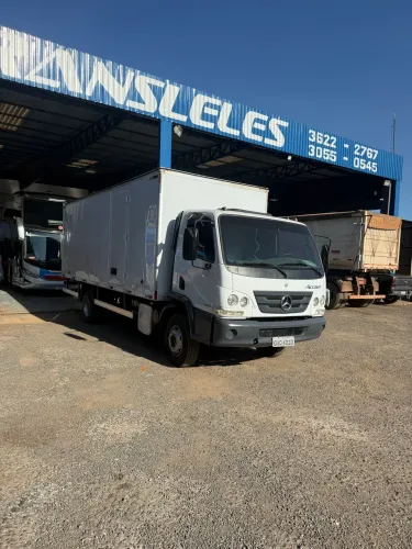 Accelo 1016 caminhão 3/4