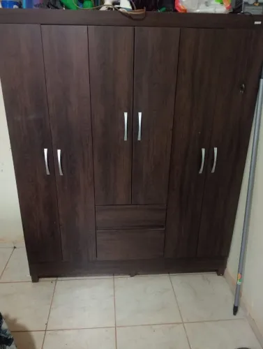 Vendo guarda-roupa