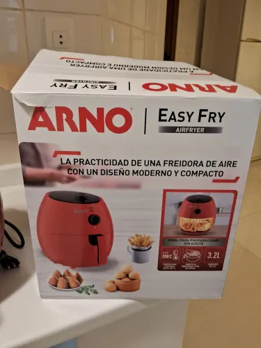 Vendo Air Fryer Arno Easy Fry 127 v Nova
