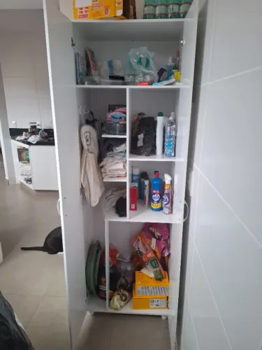 Armário multiuso