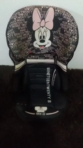 Cadeirinha para carro infantil ( Minie)