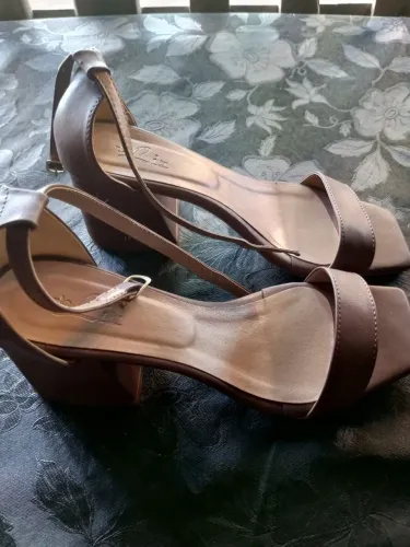 Sandália