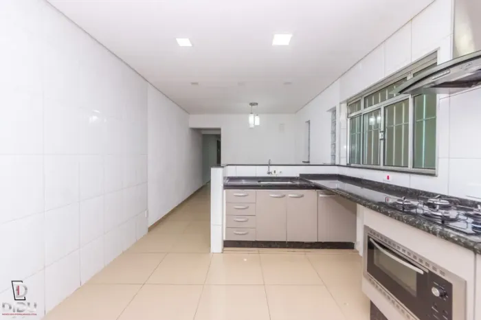 Casa para venda em Jardim Lisboa com 3 quartos, 150m²