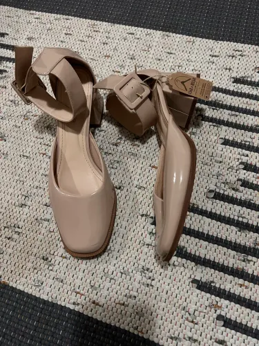 Sapato Nude de boneca