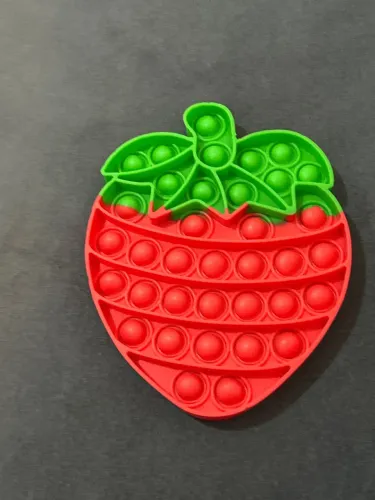 Fidget toy pop it de morango
