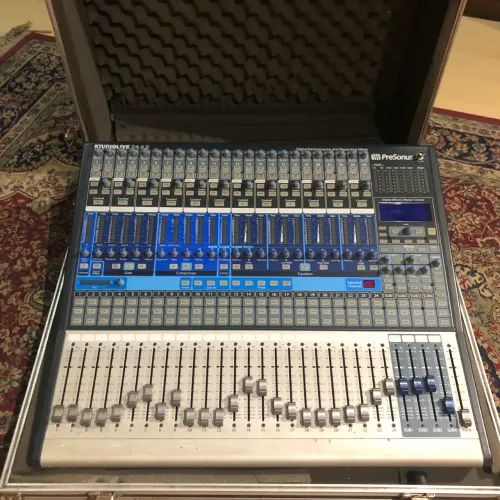 Mesa de som  Presonus Live 24.4.2