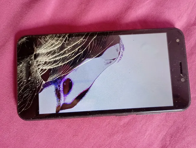 Celular positivo