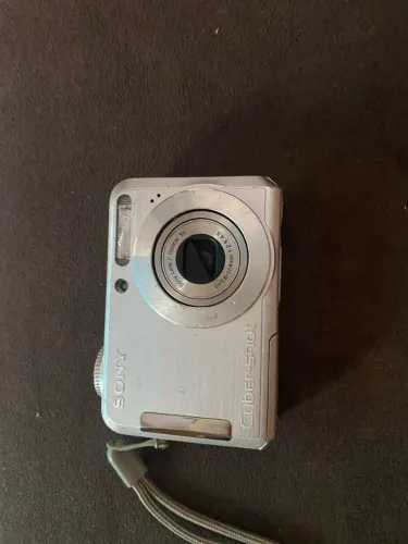 Câmeras digitais Sony e Samsung