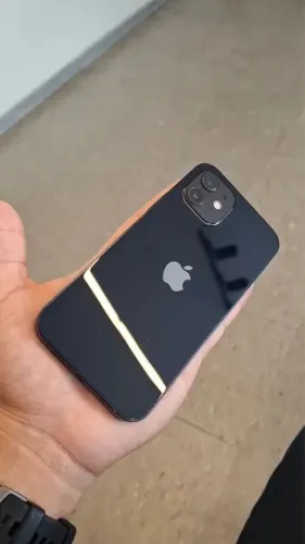 iPhone 12 