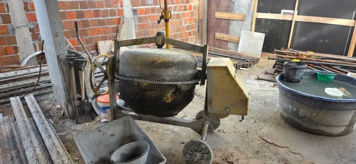 Betoneira CSM com motor monofásico