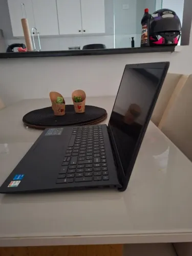 Notebook Dell Inspiron 15 - Intel Core i5 - 11th geração 16GB de RAM - EM EXCELÊNTE ESTADO