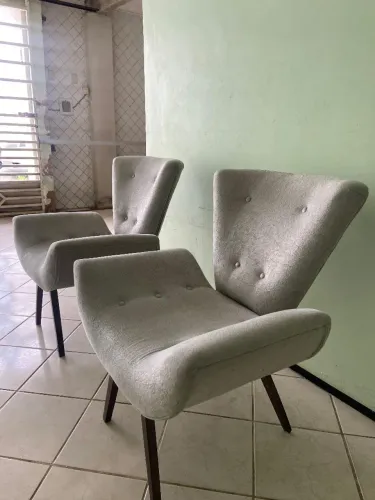 Duas poltrona sala