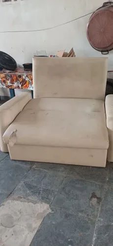 Sofá cama com baú