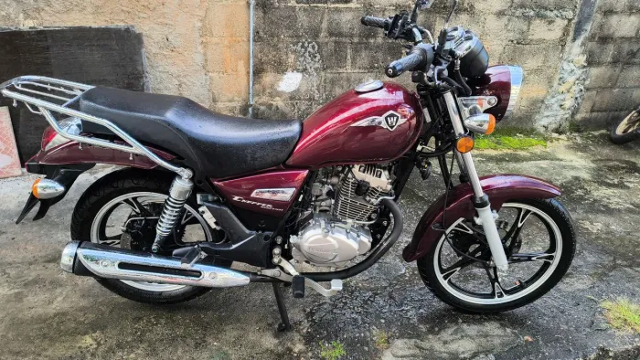 Desapego Suzuki 150.Haojue ano 2025 valor 12.500 com chave reserva manual e nota fiscal 