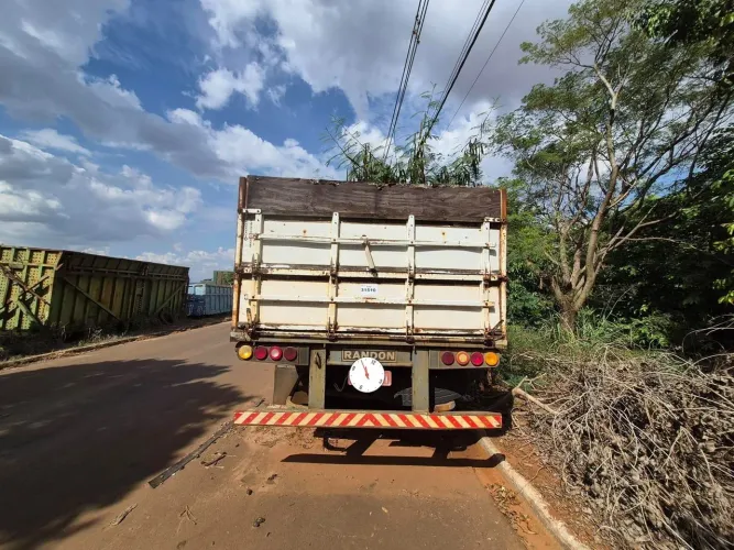 Carreta 3 eixo peças 