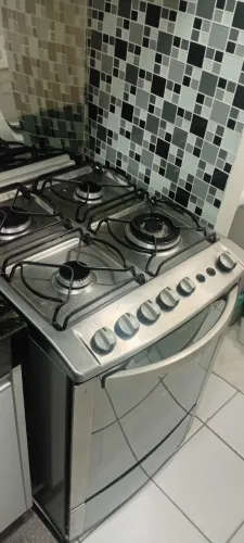 Fogão Electrolux 4 Bocas Inox com Tripla Chama e Acendimento Elétrico