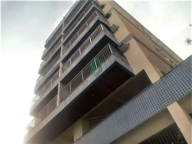 Amplo Apartamento com Suíte, Varanda e Sol da Manhã em Lins de Vasconcelos! RO01X