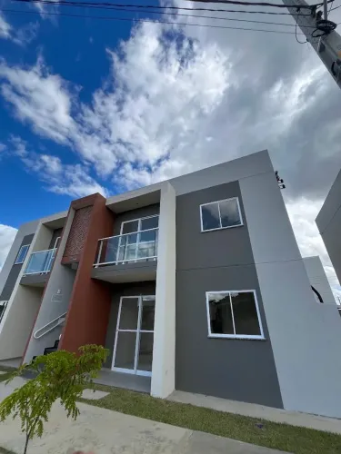 Apartamento 2/4 com quintal no bairro sim