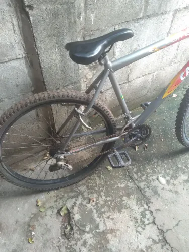 Tô vendendo  bicicleta 