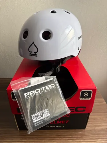 Capacete Pro-Tec Classic - Certificado - TAM 54-56cm