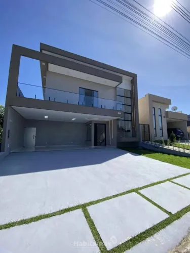 CONDOMÍNIO MORADA DOS PÁSSAROS - Linda casa Duplex no Residencial Morada dos Pássaros com