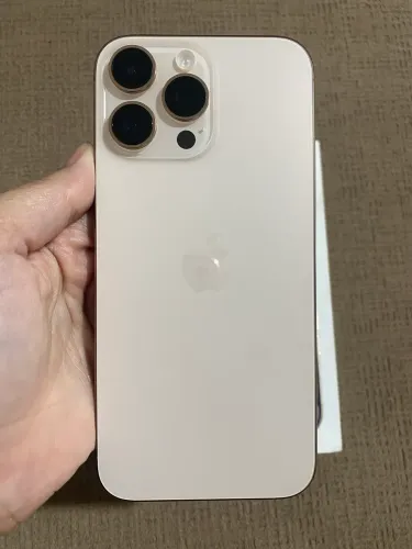iPhone 16 Pro Max 256 top