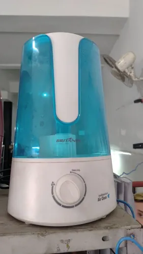 VENDE-SE UMIDIFICADOR- BRITÂNIA - R$ 78,00