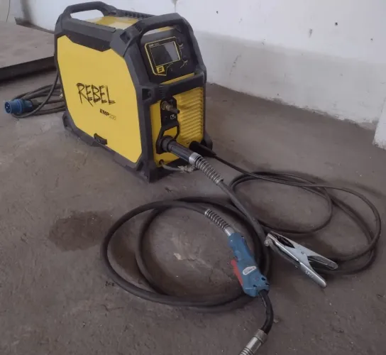 Máquina de Solda Multiprocesso - Mig Tig Rebel 235ic - ESAB