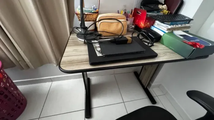 MESA DE ESTUDO
