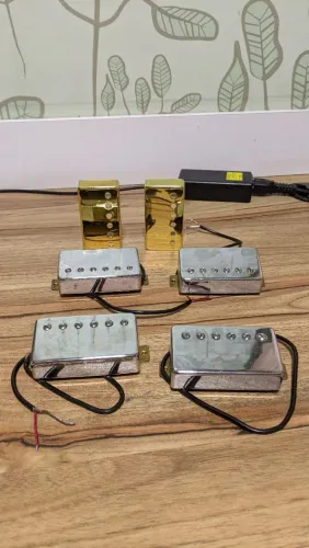 4 captadores de guitarra + capinhas douradas