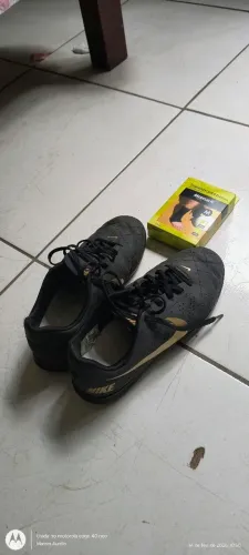 Chuteiras NIKE BECO + TORNOZELEIRAS 