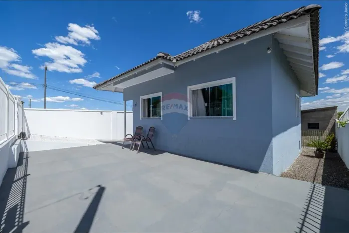 Casa à Venda no Bairro Gethal