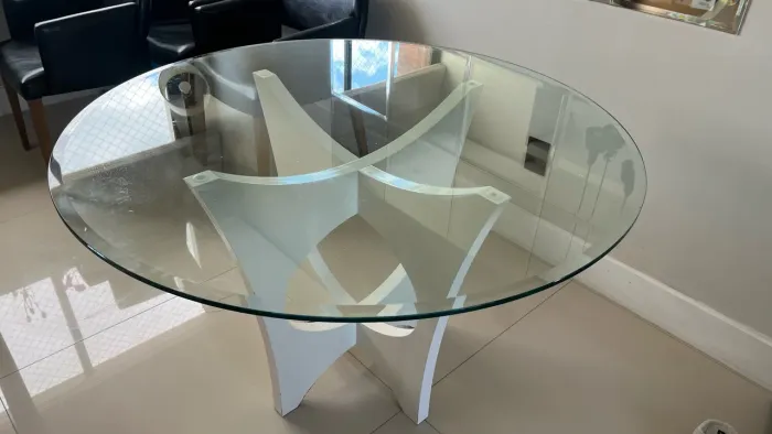 Mesa tampo de vidro