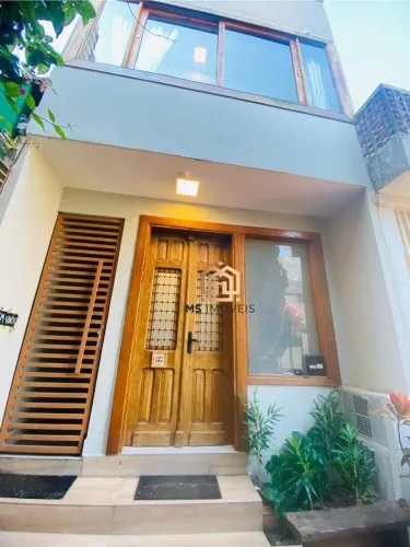 Casa Triplex 150m², 2 Quartos, 2 Banheiros, Lavabo, sem Vaga, para Locação na Vila Mariana