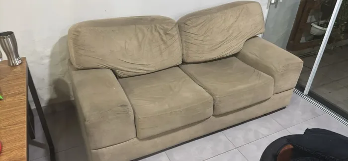 Sofá 2 lugares