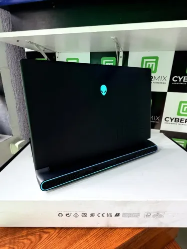 NOTEBOOK ALIENWARE DELL M15-R7