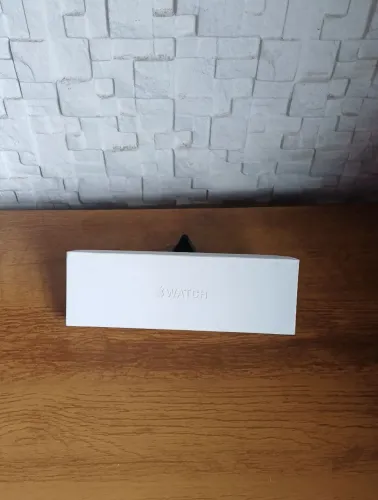 APPLE WATCH SÉRIE 11 46MM PRETO ( LACRADO)