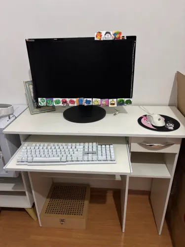 Mesinha de computador