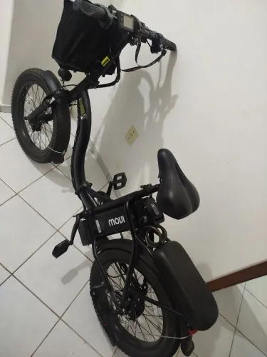 Bicicleta elétrica dobrável