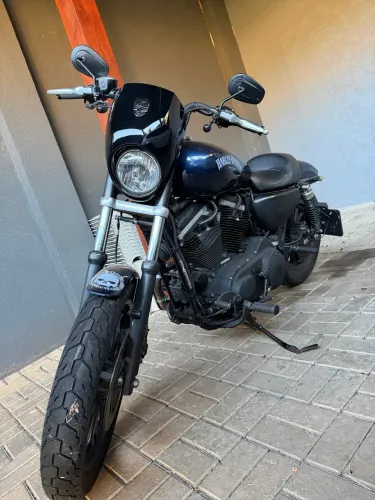 Harley davidson 883r 2008