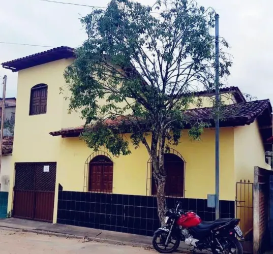 VENDO SOBRADO
