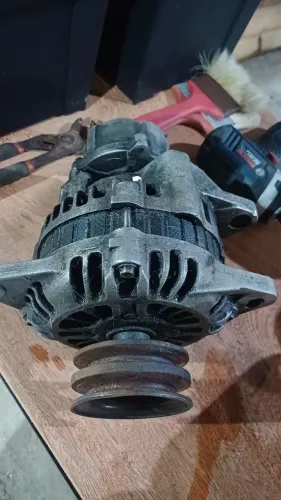Alternador Hyundai HR 2008