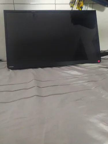 TV LED V2 32L2400 - SEMP TOSHIBA 32" não liga, fica só o led vermelho