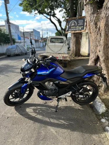 FZ15 2025