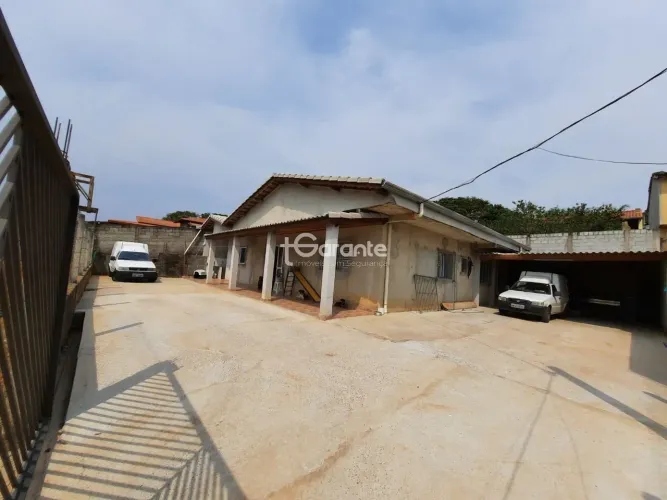 Casa à venda em Piracaia, Vale do Atibaia I, com 3 Dormitórios,