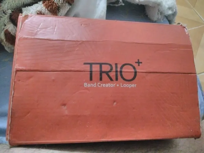 Troco em teclado violão  guitarra ou baixo 
