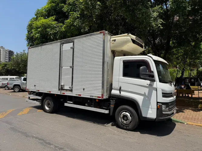 Caminhão VW 11180
